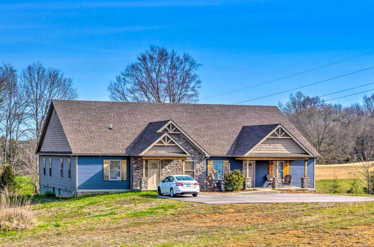 Pet-Friendly Brownsville Retreat With Porch! Sloans Crossing Exterior photo